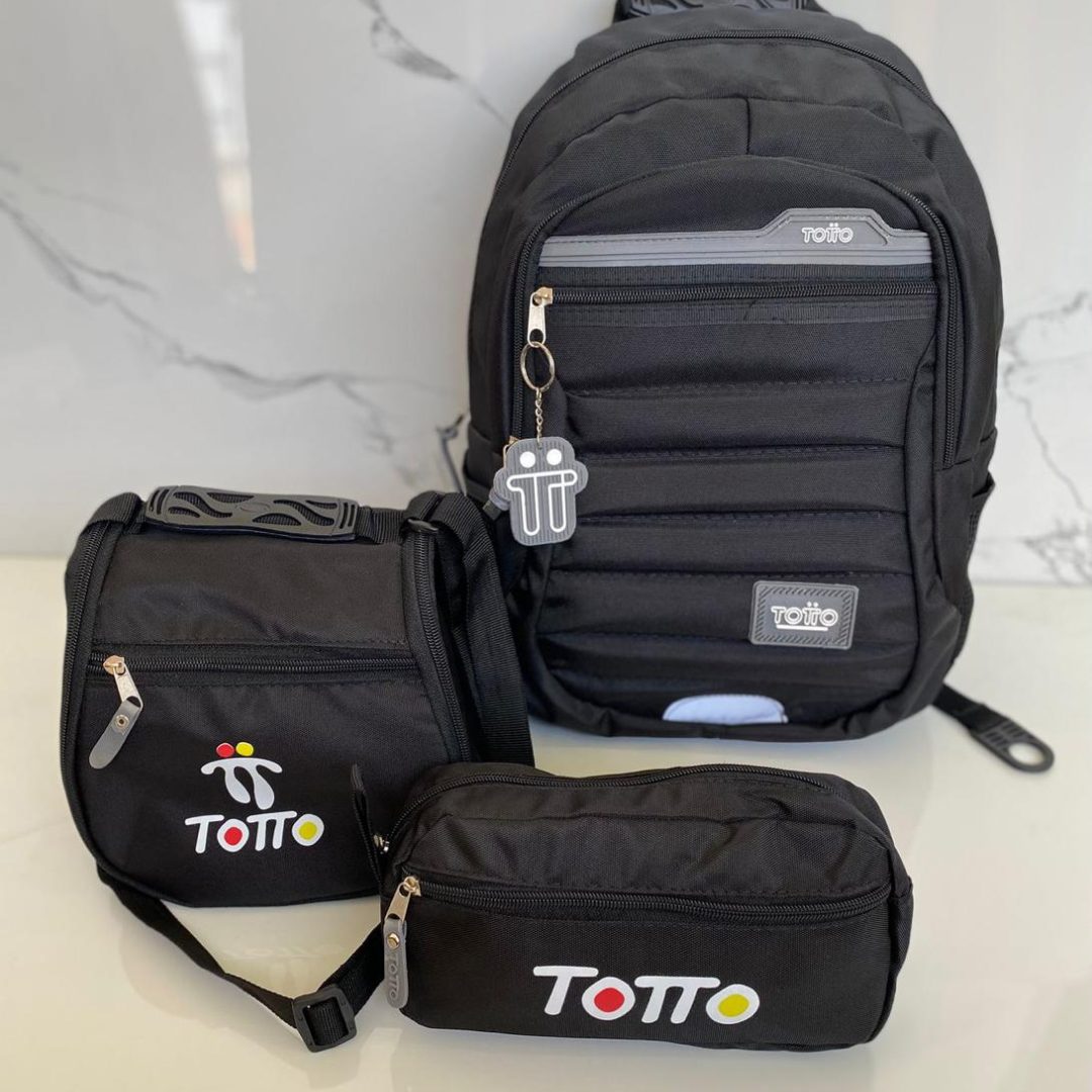 COMBO 3X1 EN LIQUIDACIÓN! MORRAL, CARTUCHERA Y LONCHERA
