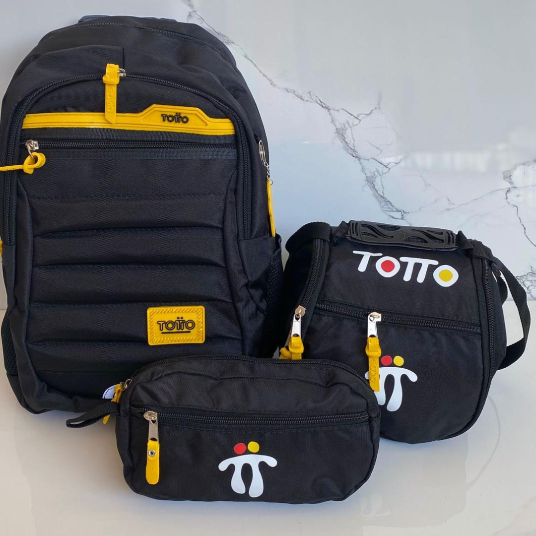 COMBO 3X1 EN LIQUIDACIÓN! MORRAL, CARTUCHERA Y LONCHERA