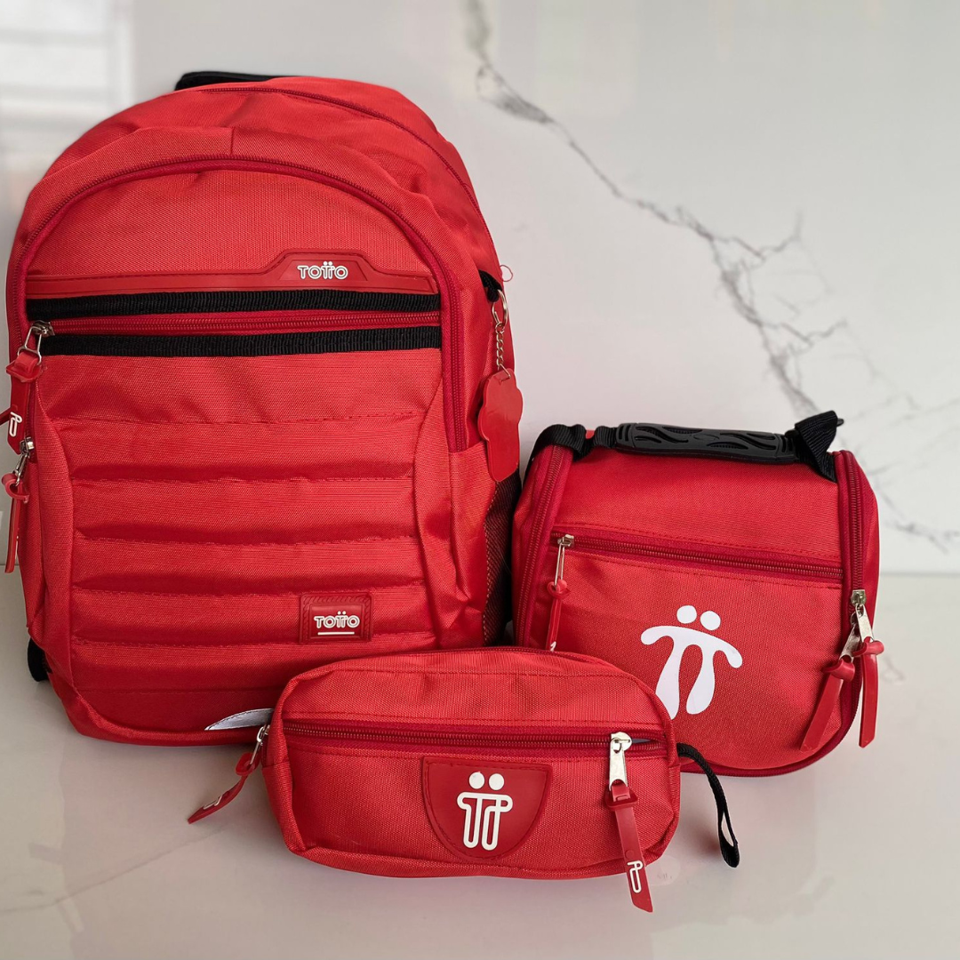 COMBO 3X1 EN LIQUIDACIÓN! MORRAL, CARTUCHERA Y LONCHERA