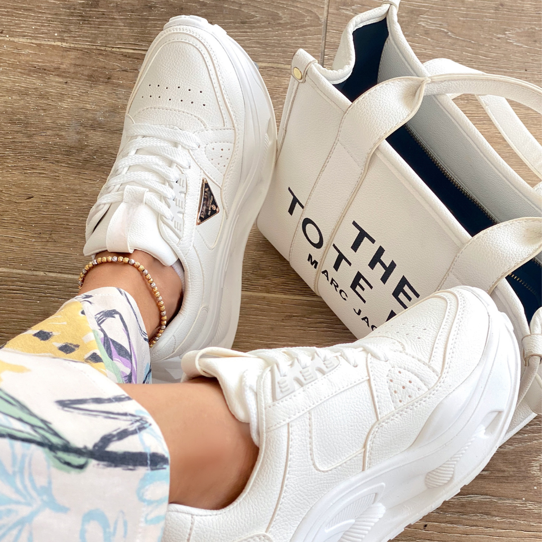 NUEVOS TENIS UNDER GLOW BLANCOS