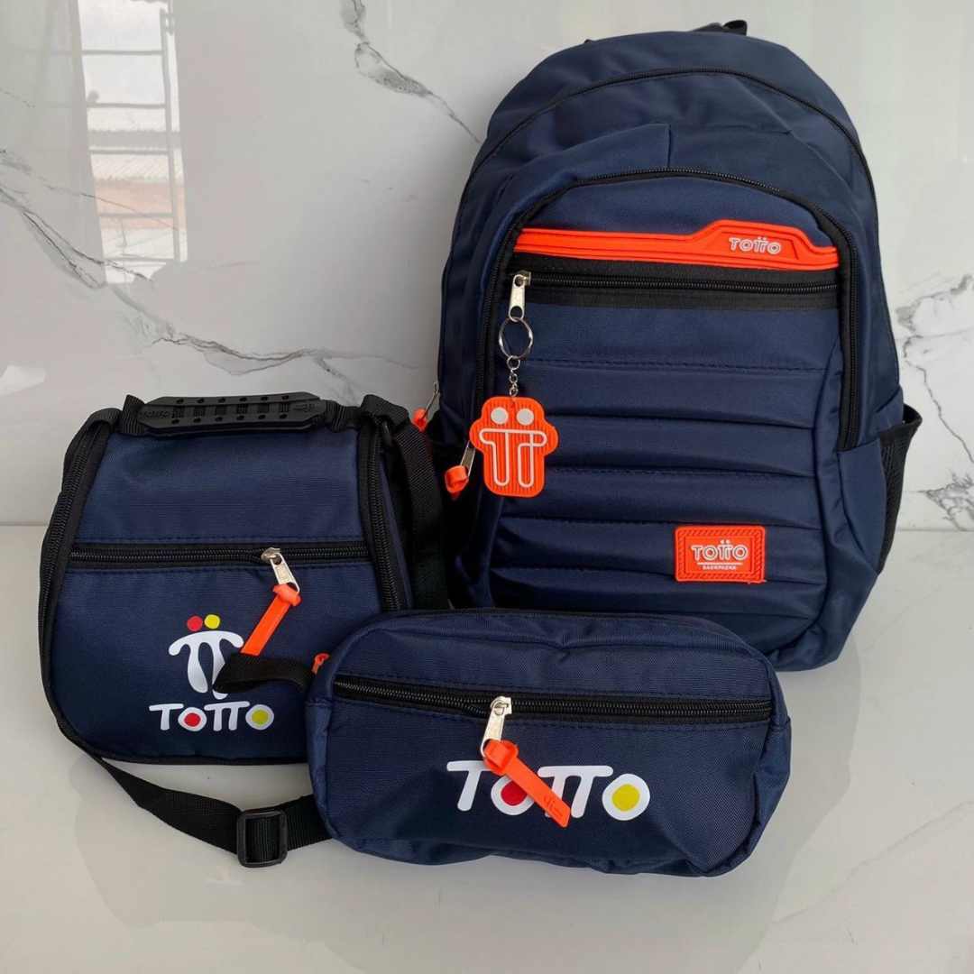 COMBO 3X1 EN LIQUIDACIÓN! MORRAL, CARTUCHERA Y LONCHERA