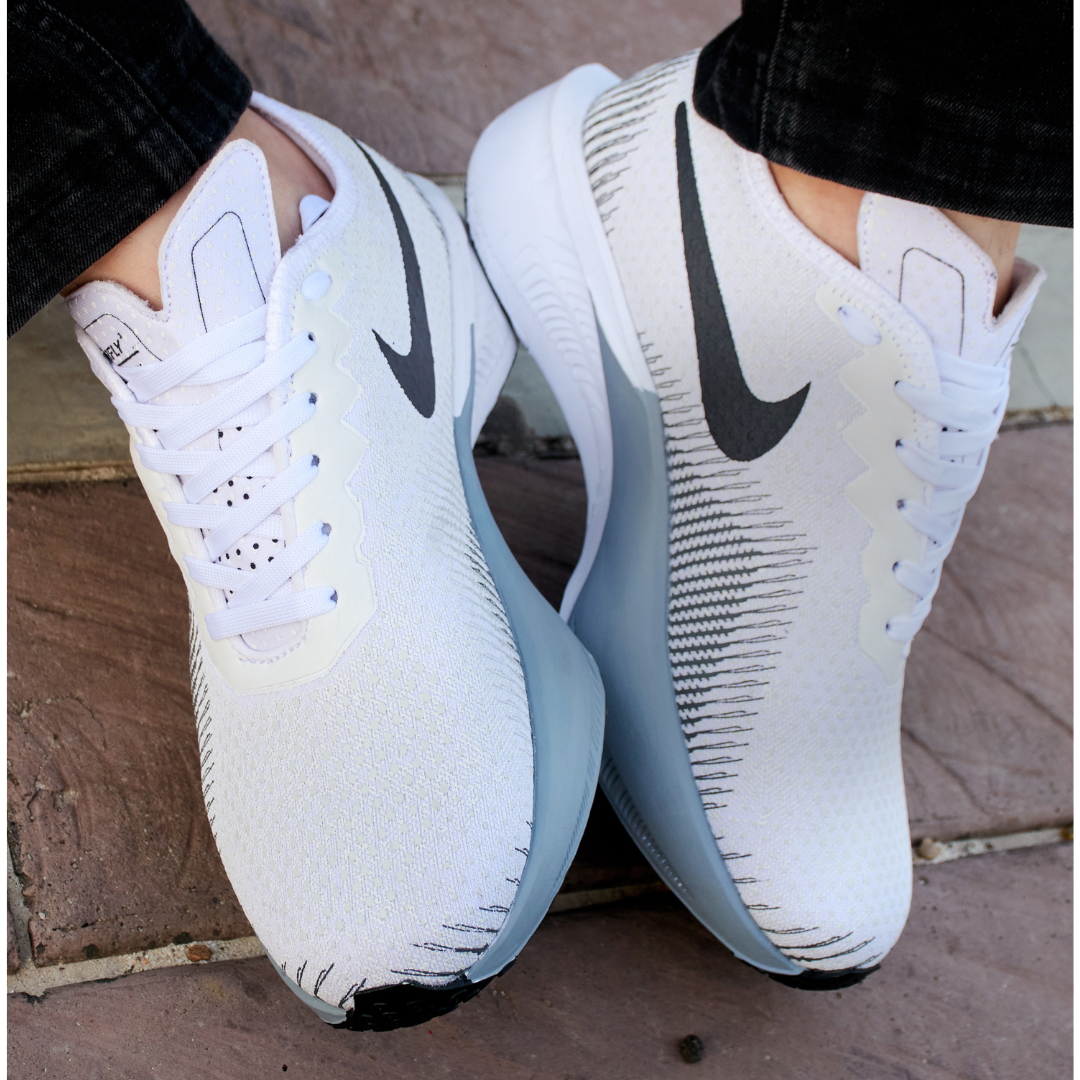 NUEVOS TENIS ULTRAFLY + GORRA GRATIS